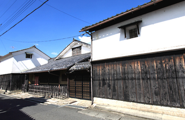 居初邸